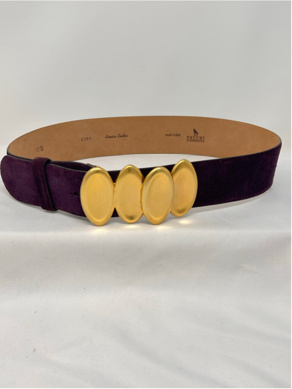 Vintage De Vecchi Hamilton Hodge Purple Suede Gold Statement Belt 32”